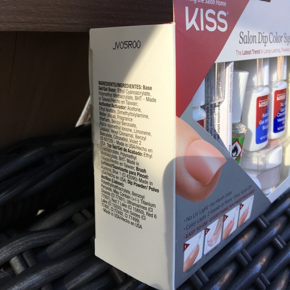⭐️NEW IN BOX⭐️ KISS Salon Dip Color System - Picture 3 of 7